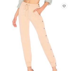 Like new! LPA Jogger 552